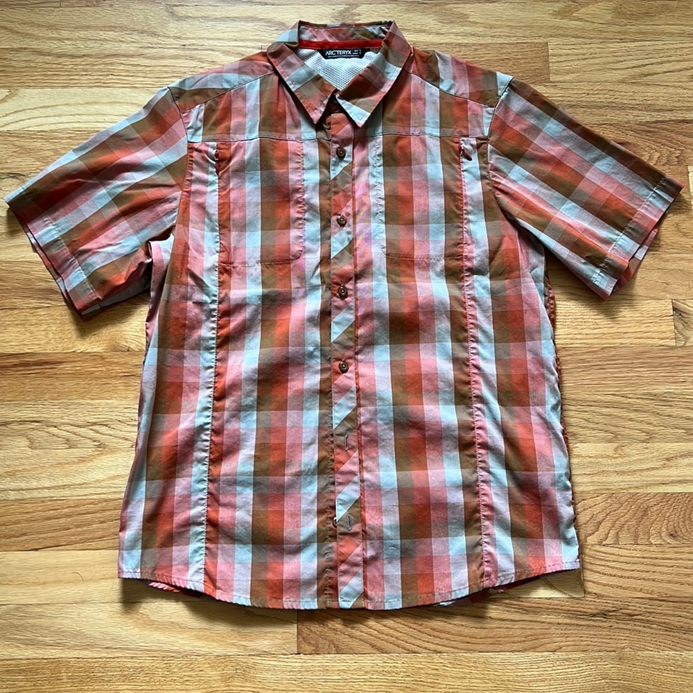 Short Sleeve Arc’teryx Button Up